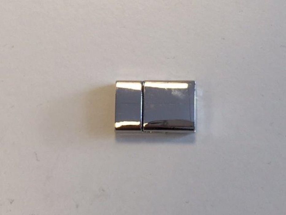 Magneetsluiting plat platinum 24x15mm (gat 4x13mm) 1 ST 12333-3311