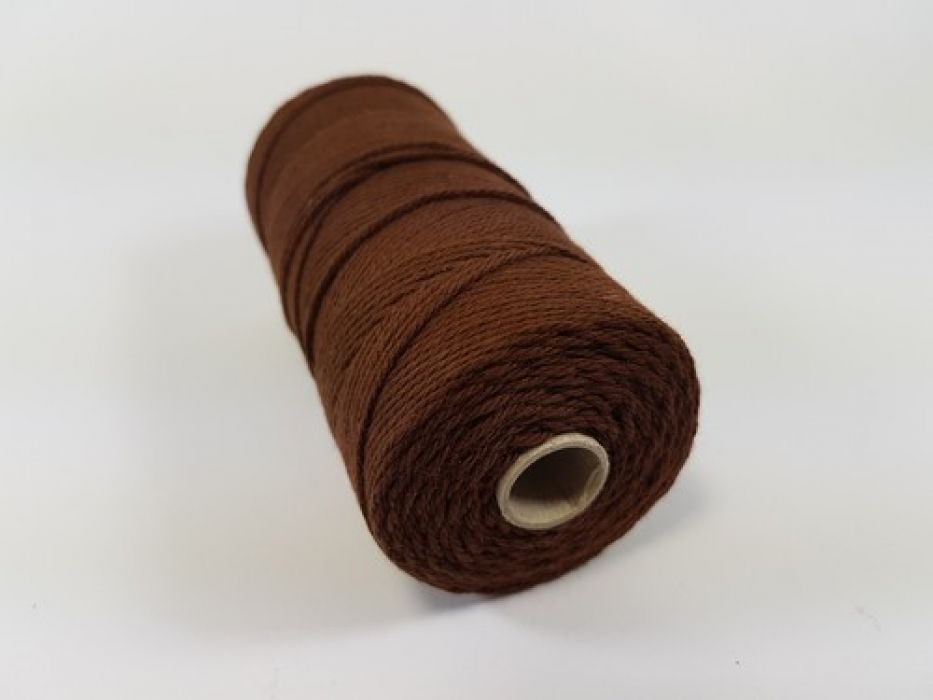 Katoen Macramé touw spoel nr 16 1,5mm 100grs - bruin +/- 110mtr