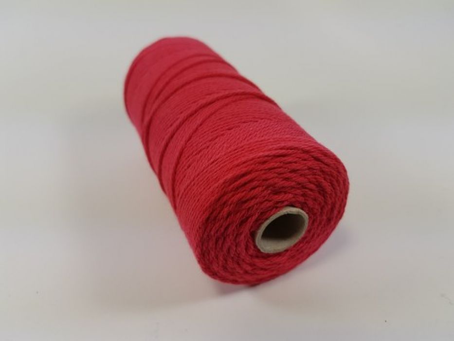 Katoen Macramé touw spoel nr 16 1,5mm 100grs - rood +/- 110mtr